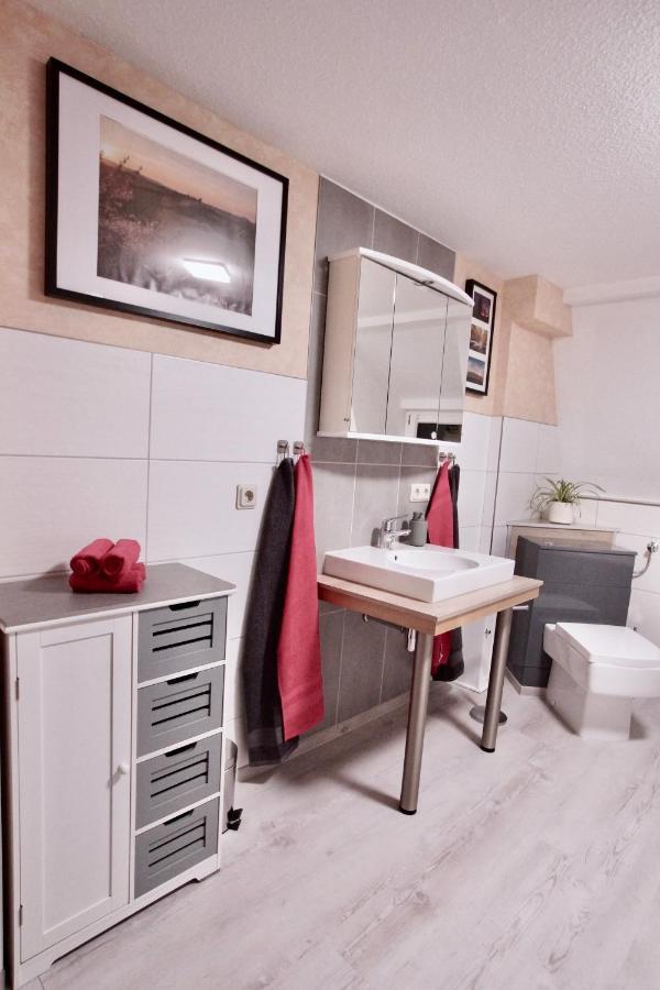 Ferienwohnung Ostard 2 Thale Luaran gambar